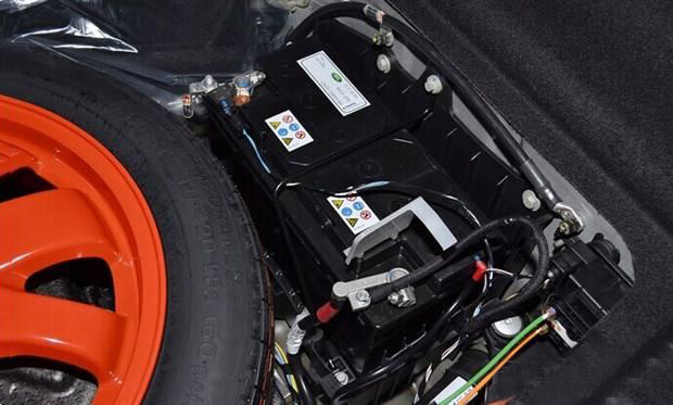 汽車電瓶總虧電？那是你沒了解這些汽車蓄電池維護保養方法